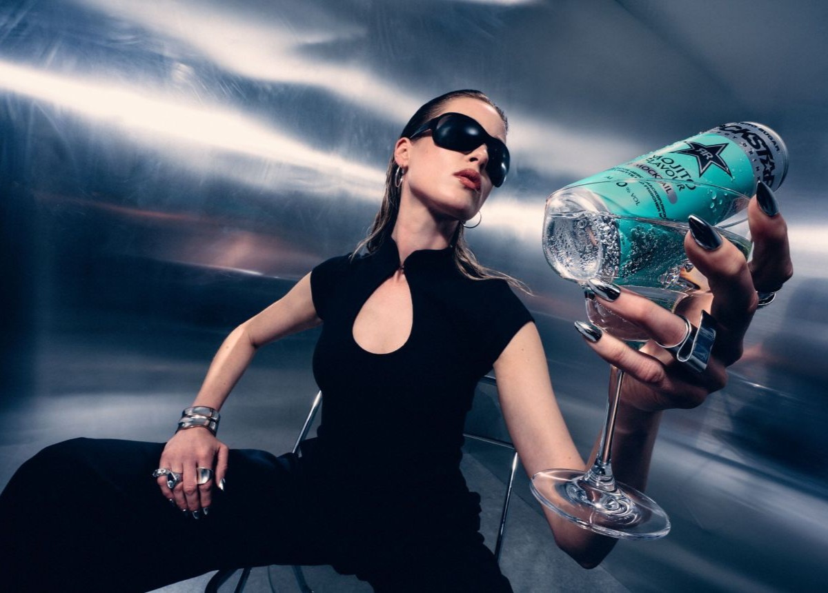 Mit Energie in den Sommer: Rockstar Energy launcht neue Mocktails für gemeinsame Genussmomente